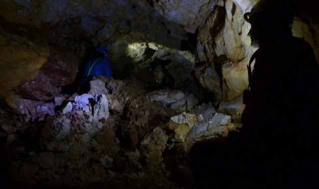 Scoperta l'unica vera grotta di Bari, ma è a rischio distruzione